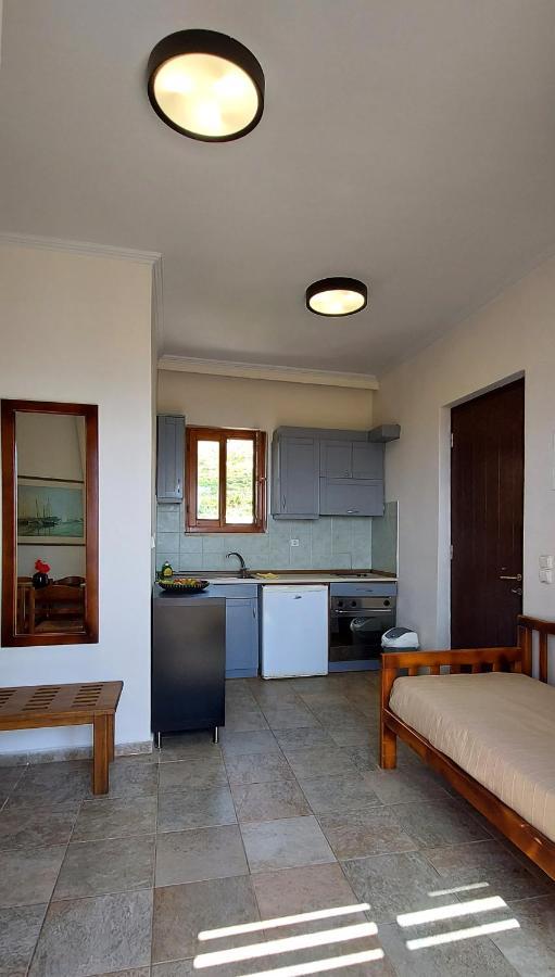 Doma Apartments Falasarna Extérieur photo